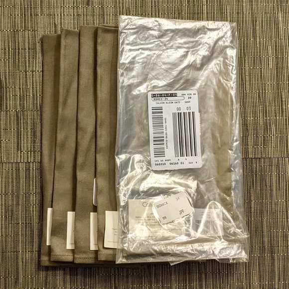 Calvin Klein NWT BUNDLE Of 12 Cloth Napkins - Picture 10 of 11